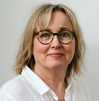 Särkilä Sanna, koulutussuunnittelija/Educa­tion coor­di­na­tor