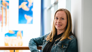 Yliopistonlehtori Minna Maunula on tutkinut TCMryhmänhallintamenetelmää.